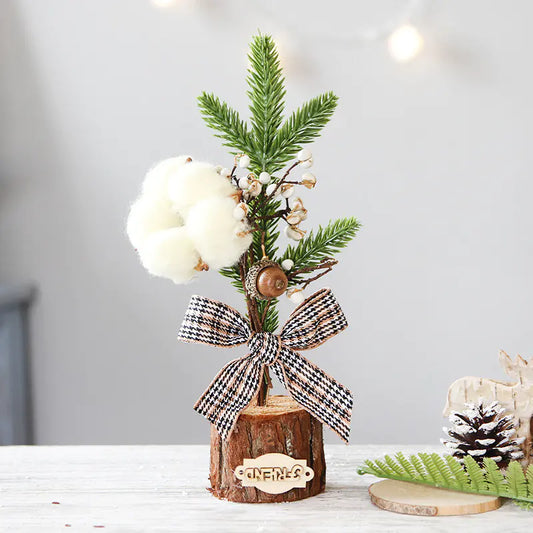 🎄 Mini Iron Christmas Tree – Tiny Tree, Big Holiday Charm ✨