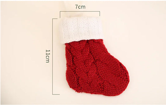 🎄 Knit Christmas Stockings & Holiday Table Decor Set – Festive Utensil Holders and Decorations   ✨